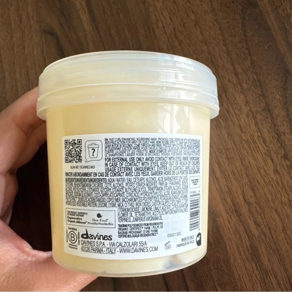 Davines LOVE Curl-Nourishing Mask - Cream Jar